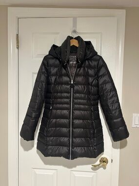 Marc New York/ Andrew Marc Black Hooded Quilted Puffer Coat. Womens Size medium